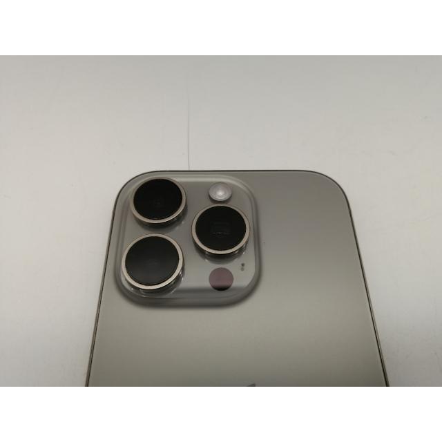 【中古】Apple SoftBank 【SIMフリー】 iPhone 16 Pro 128GB ナチュラルチタニウム MYMY3J/A【OSU301】保証期間１ヶ月【ランクA】の画像