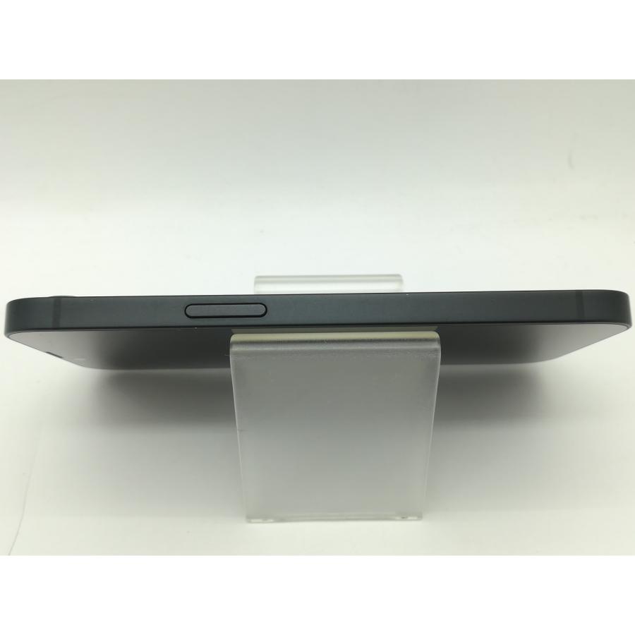 【中古】Apple 国内版 【SIMフリー】 iPhone 16e 256GB ブラック MD1T4J/A【OSU301】保証期間１ヶ月【ランクB】の画像