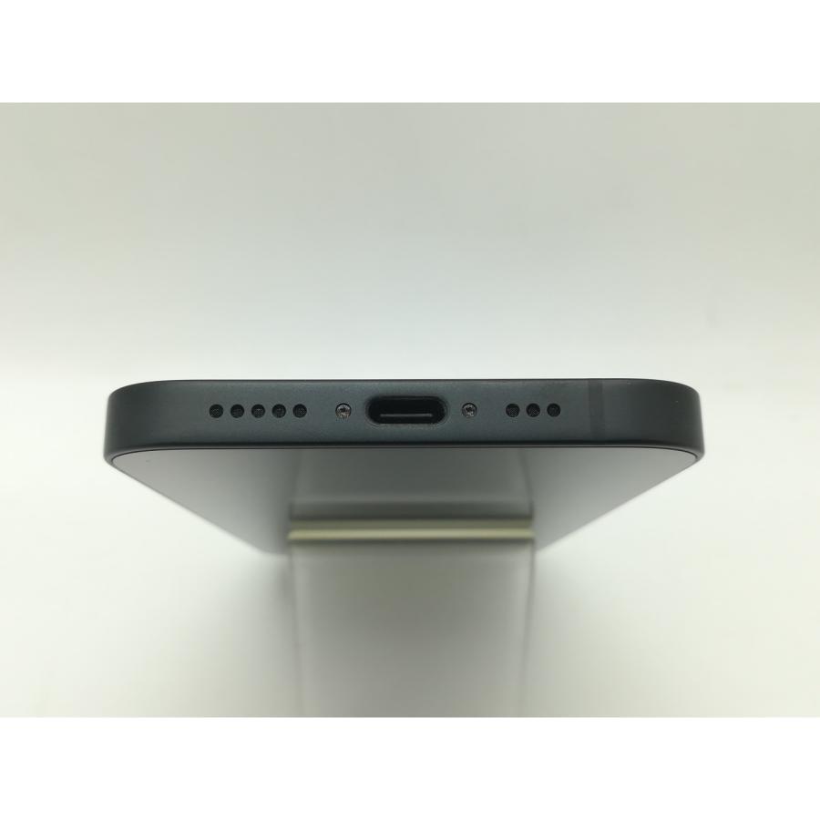 【中古】Apple 国内版 【SIMフリー】 iPhone 16e 256GB ブラック MD1T4J/A【OSU301】保証期間１ヶ月【ランクB】の画像
