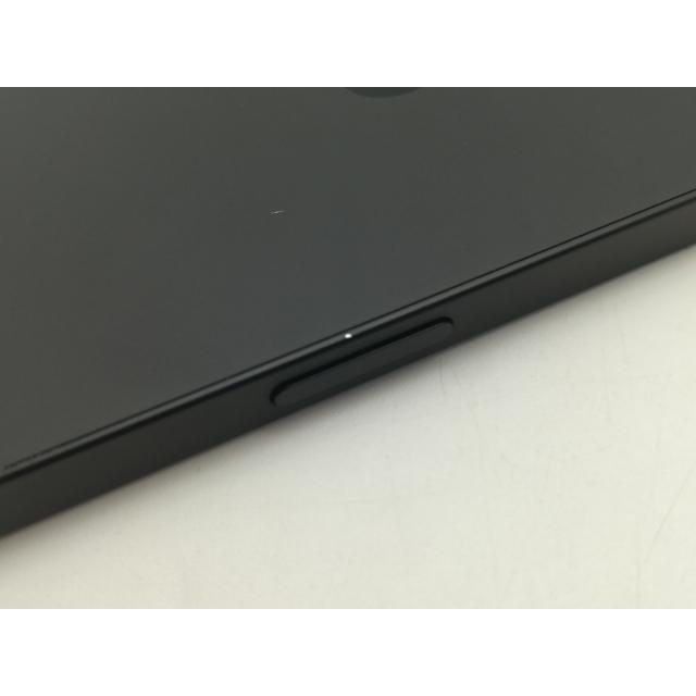 【中古】Apple 国内版 【SIMフリー】 iPhone 16e 256GB ブラック MD1T4J/A【OSU301】保証期間１ヶ月【ランクB】の画像