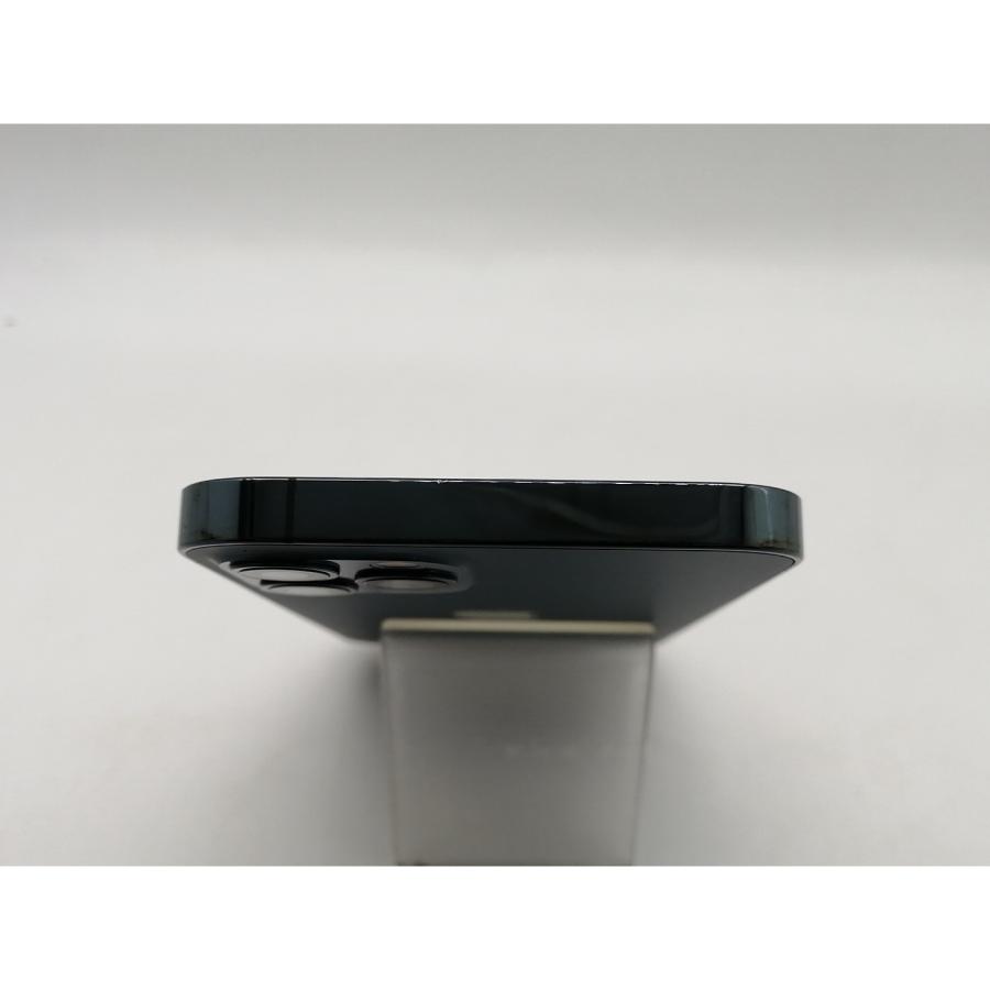 【中古】Apple docomo 【SIMロック解除済み】 iPhone 12 Pro 512GB パシフィックブルー MGMJ3J/A【OSU301】保証期間１ヶ月【ランクC】の画像