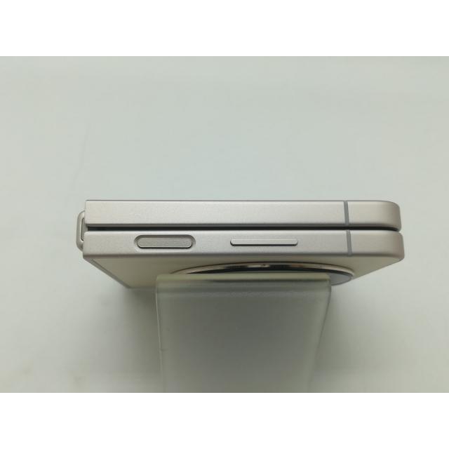 中古】ZTE ymobile 【SIMフリー】 Libero Flip 6GB 128GB ゴールド