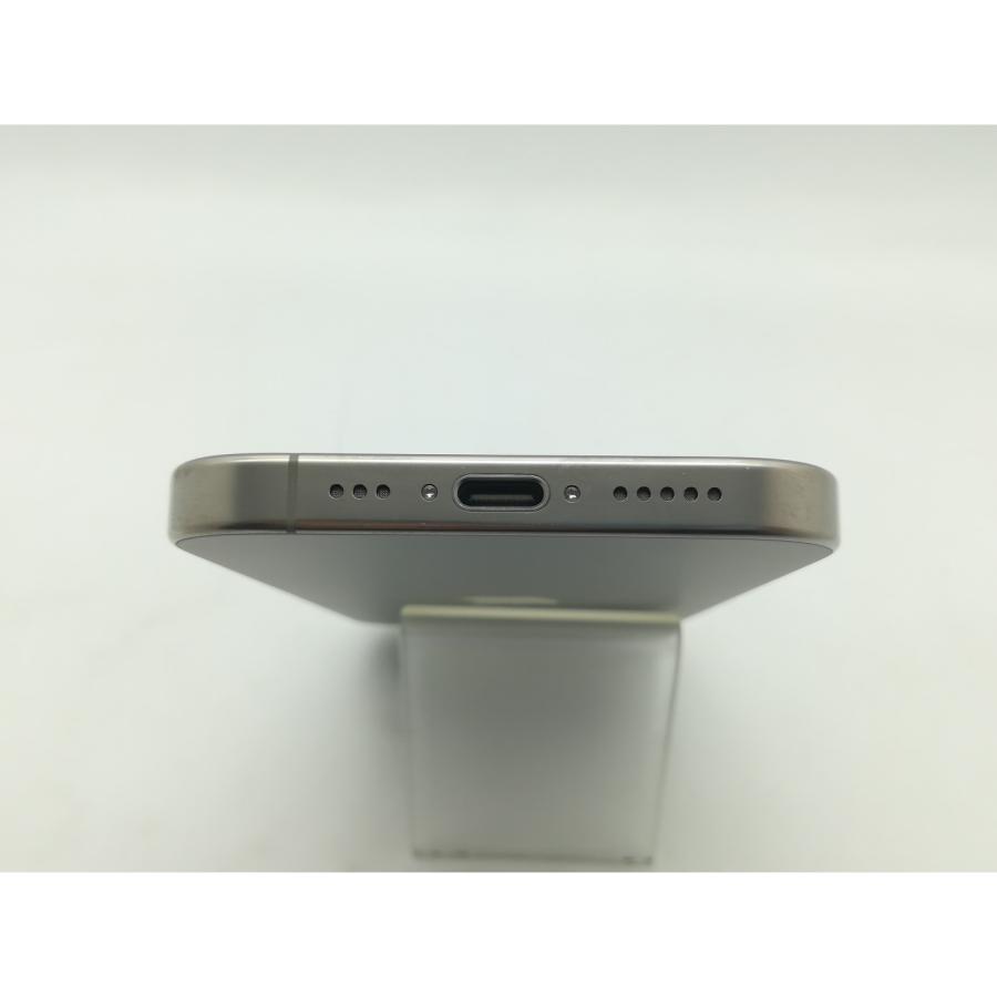 【中古】Apple 国内版 【SIMフリー】 iPhone 16 Pro 256GB ナチュラルチタニウム MYN33J/A【大須アメ横】保証期間１ヶ月【ランクB】の画像