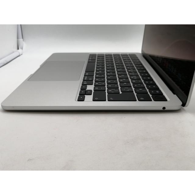 【中古】Apple MacBook Air 13インチ (M4,2025) M4(CPU:10C/GPU:10C) 16GB/512GB シルバー MW0X3J/A【OSU301】保証期間１ヶ月【ランクA】の画像