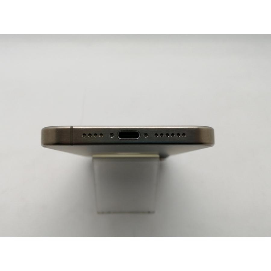 【中古】Apple 国内版 【SIMフリー】 iPhone 15 Pro Max 256GB ナチュラルチタニウム MU6R3J/A【大須アメ横】保証期間１ヶ月【ランクA】の画像