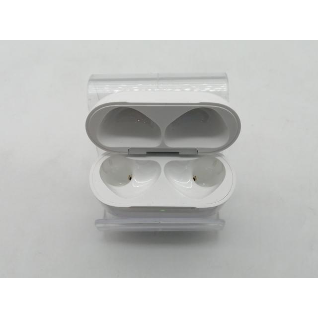 中古】Apple AirPods 4 アクティブノイズキャンセリング搭載モデル