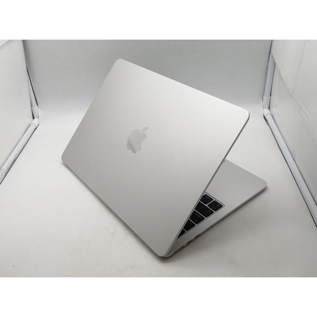 【中古】Apple MacBook Air 13インチ  M2(CPU:8C/GPU:8C) 8GB/256GB シルバー MLXY3J/A (M2,2022)【大須2】保証期間１ヶ月【ランクA】の画像
