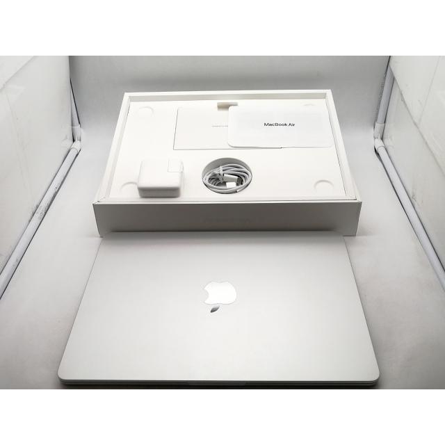 【中古】Apple MacBook Air 13インチ  M2(CPU:8C/GPU:8C) 8GB/256GB シルバー MLXY3J/A (M2,2022)【大須2】保証期間１ヶ月【ランクA】の画像