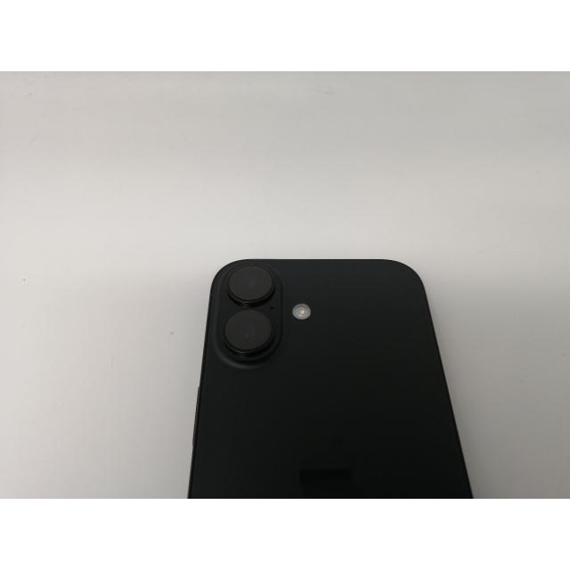 【中古】Apple docomo 【SIMフリー】 iPhone 16 128GB ブラック MYDQ3J/A【OSU301】保証期間１ヶ月【ランクA】の画像