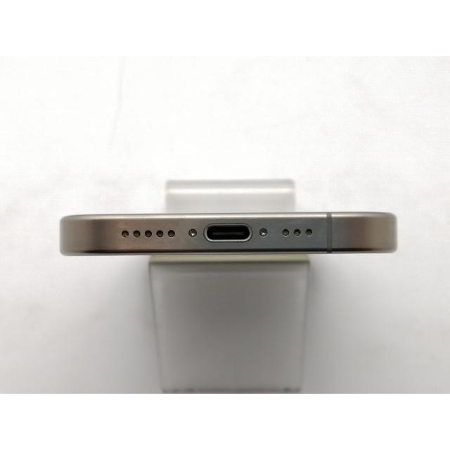 【中古】Apple 海外版 【SIMフリー】 iPhone 15 Pro 256GB ナチュラルチタニウム【OSU301】保証期間１ヶ月【ランクA】の画像
