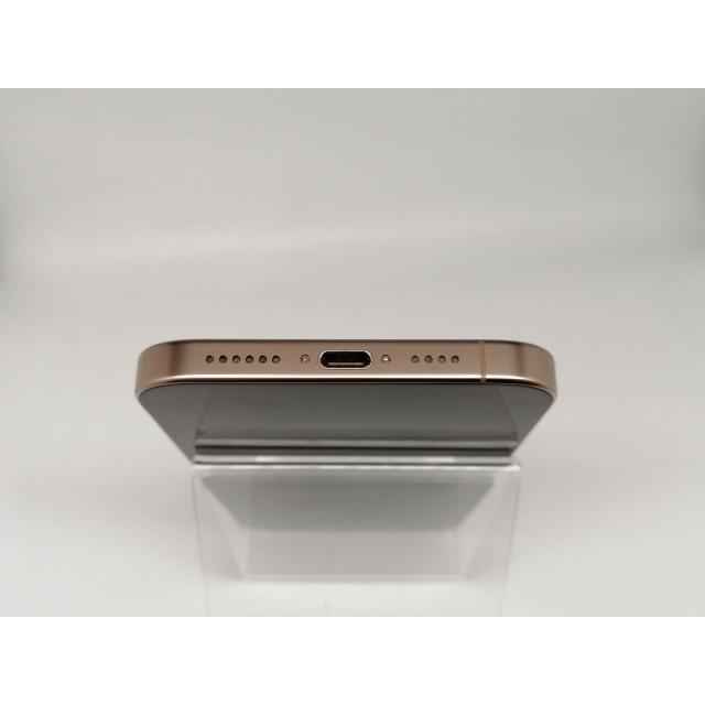 中古】Apple 国内版 【SIMフリー】 iPhone 16 Pro Max 256GB デザート
