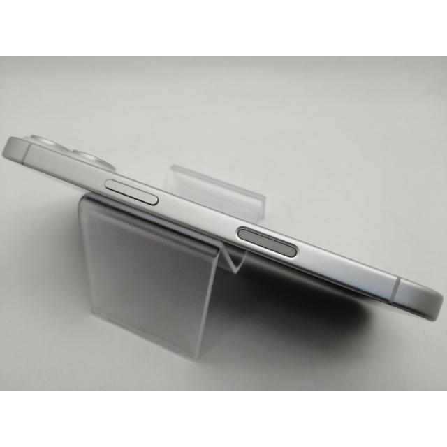 【中古】Apple 国内版 【SIMフリー】 iPhone 17 256GB ホワイト MG684J/A【OSU301】保証期間１ヶ月【ランクA】の画像