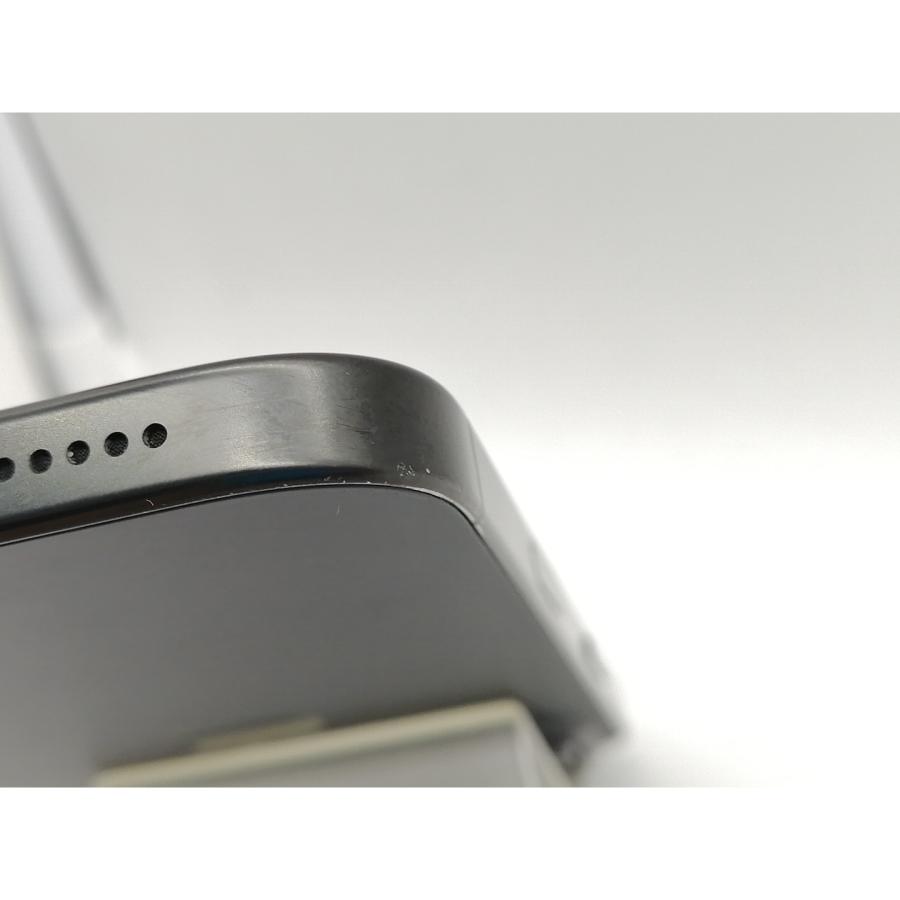 中古】Apple au 【SIMフリー】 iPhone 16 Pro 128GB ブラック