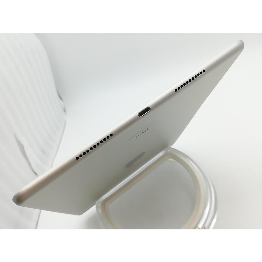 Apple IPad Air(第3世代 2019) Wi-Fiモデル 64GB シルバー MUUK2J A保証期間1ヶ月 iPad 〔中古〕Apple(アップル) iPad 第8世代 32GB シルバー NYMJ2J/A SIMフリー〔344-ud〕