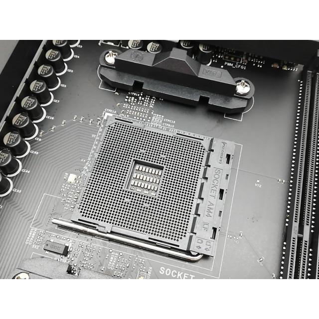 中古】NZXT N7 B550 N7-B55XT-B1 B550/AM4/2.5GbitLAN/Wi-Fi6E(ax)+BT5 