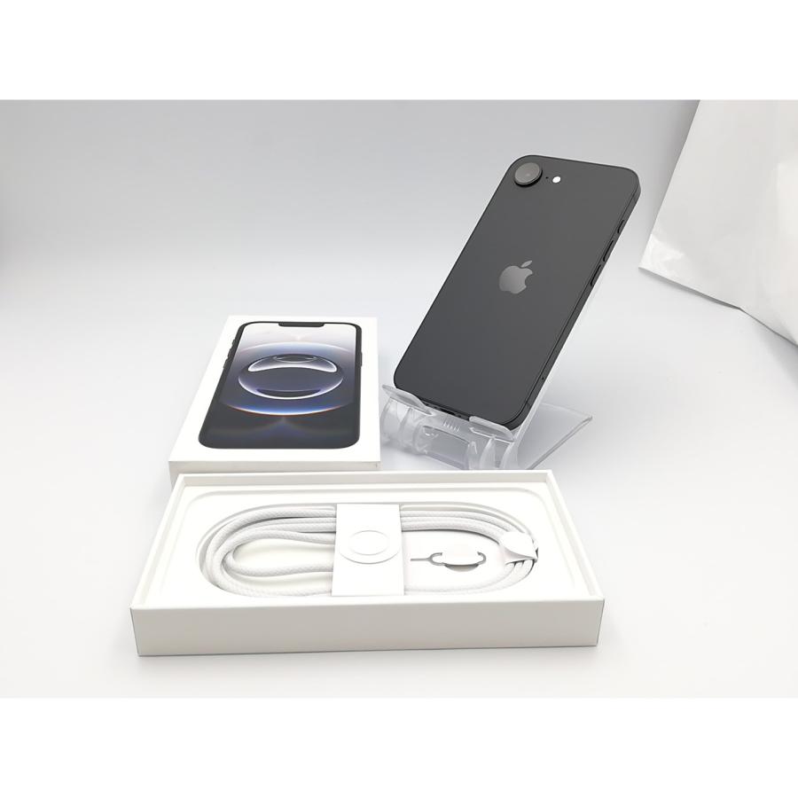 中古】Apple docomo 【SIMフリー】iPhone 16e 128GB ブラック MD1Q4J/A