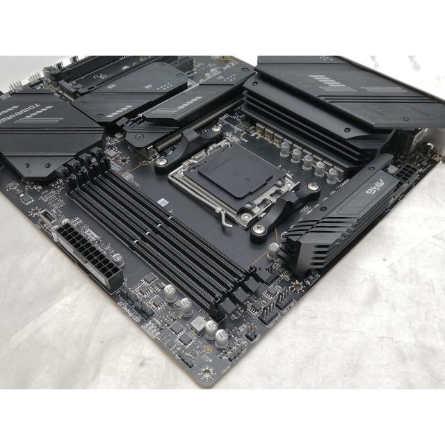 中古】MSI MAG X670E TOMAHAWK WIFI X670/AM5/ATX【ECセンター】保証