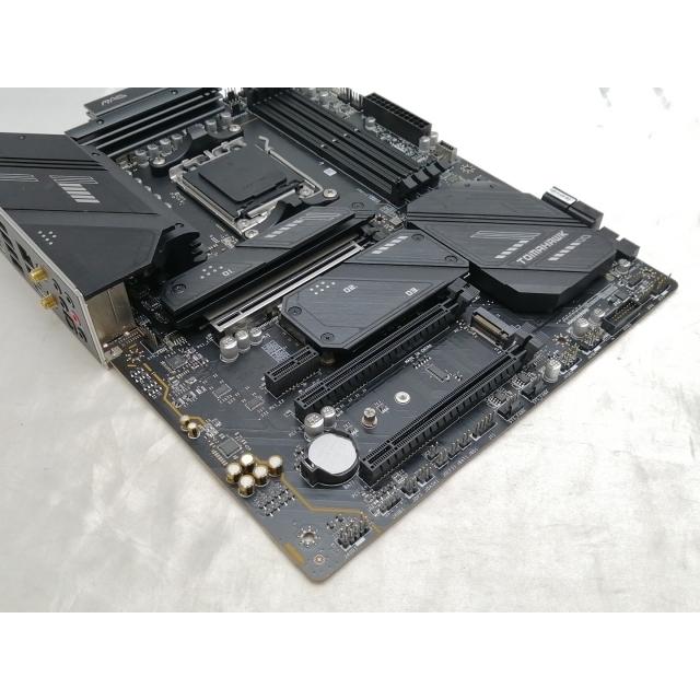 中古】MSI MAG X670E TOMAHAWK WIFI X670/AM5/ATX【ECセンター】保証