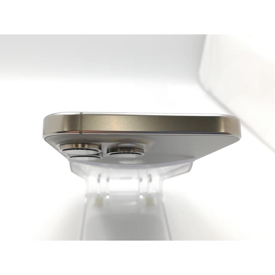 【中古】Apple 国内版 【SIMフリー】 iPhone 16 Pro Max 256GB ナチュラルチタニウム MYWK3J/A【ECセンター】保証期間１ヶ月【ランクB】の画像