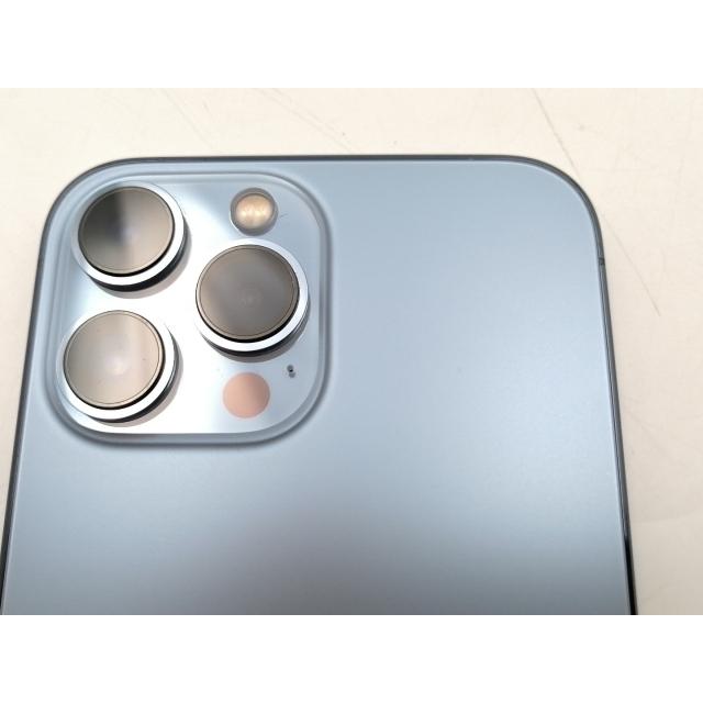 【中古】Apple 国内版 【SIMフリー】 iPhone 13 Pro Max 256GB シエラブルー MLJD3J/A【ECセンター】保証期間１ヶ月【ランクA】の画像