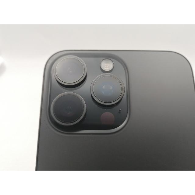 中古】【赤ロム保証あり】Apple au 【SIMフリー】 iPhone 15 Pro Max