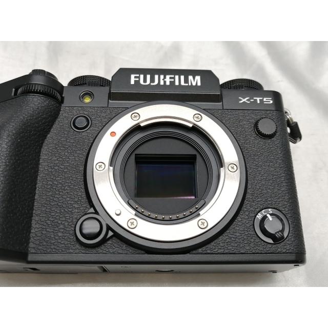 中古】FujiFilm FUJIFILM X-T5 XF18-55mmレンズキット ブラック【EC