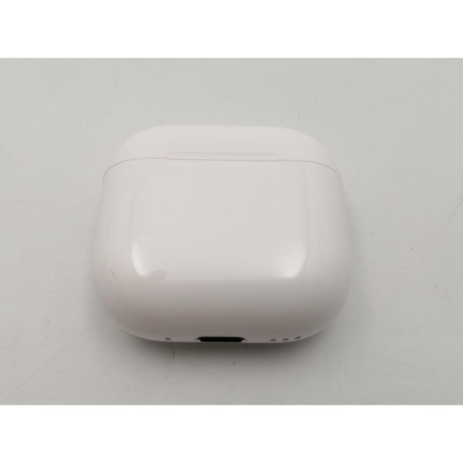 中古】Apple AirPods 4 アクティブノイズキャンセリング搭載モデル