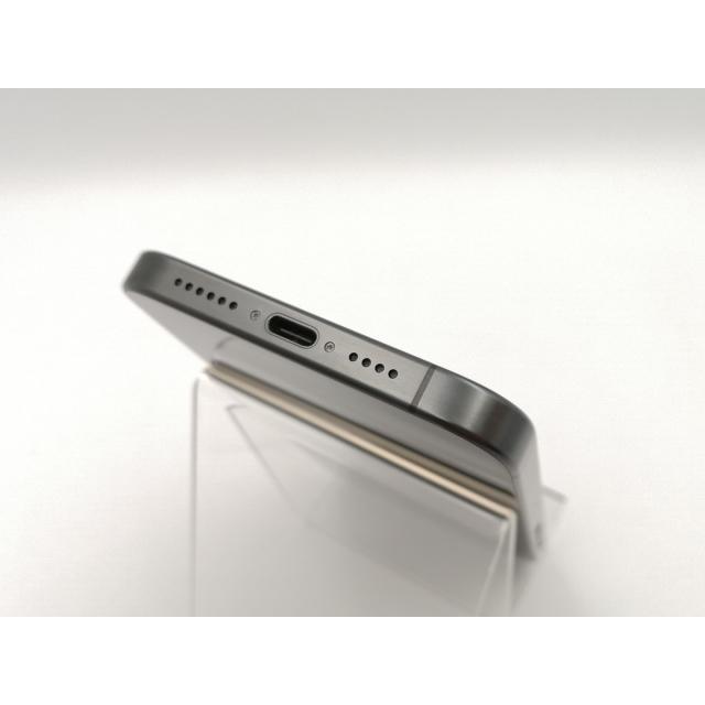 【中古】Apple 国内版 【SIMフリー】 iPhone 15 Pro Max 256GB ブラックチタニウム MU6P3J/A【ECセンター】保証期間１ヶ月【ランクA】の画像