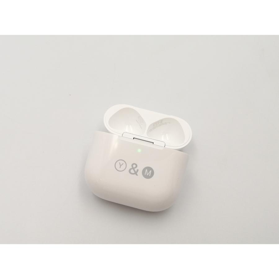 中古】Apple AirPods 4 アクティブノイズキャンセリング搭載モデル