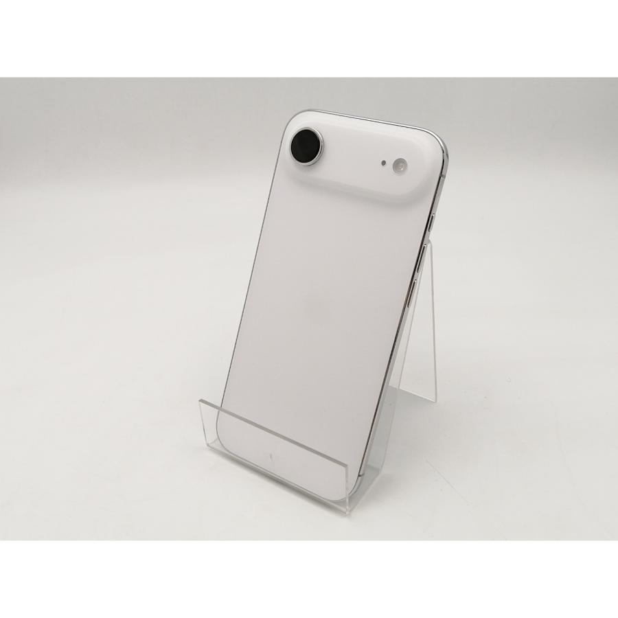 中古】Apple 国内版 【SIMフリー】 iPhone Air 256GB クラウドホワイト