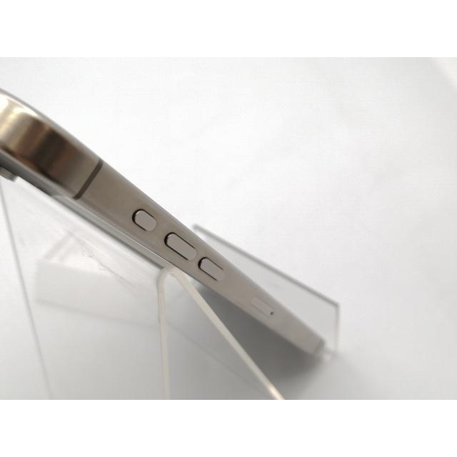 【中古】Apple au 【SIMフリー】 iPhone 15 Pro Max 256GB ナチュラルチタニウム MU6R3J/A【ECセンター】保証期間１ヶ月【ランクA】の画像