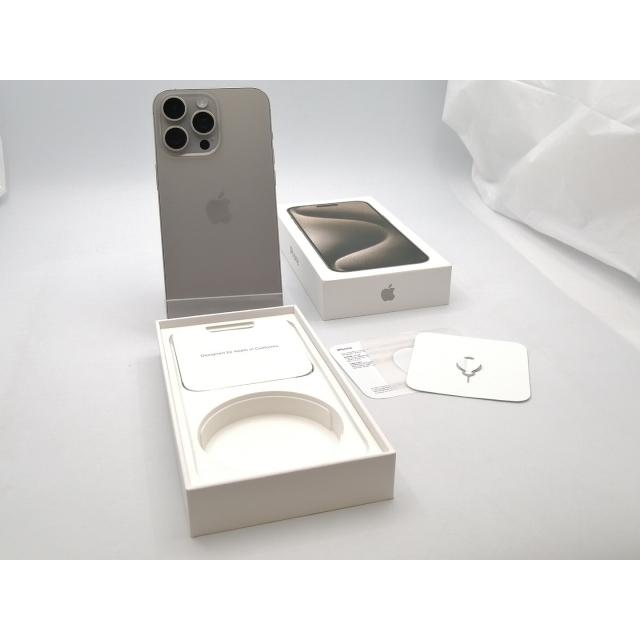 【中古】Apple au 【SIMフリー】 iPhone 15 Pro Max 256GB ナチュラルチタニウム MU6R3J/A【ECセンター】保証期間１ヶ月【ランクA】の画像