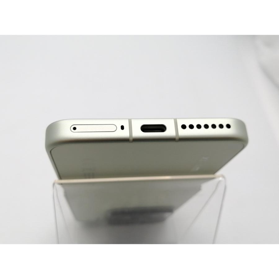 中古】Xiaomi 国内版【SIMフリー】 Xiaomi 15 グリーン 12GB 256GB【EC