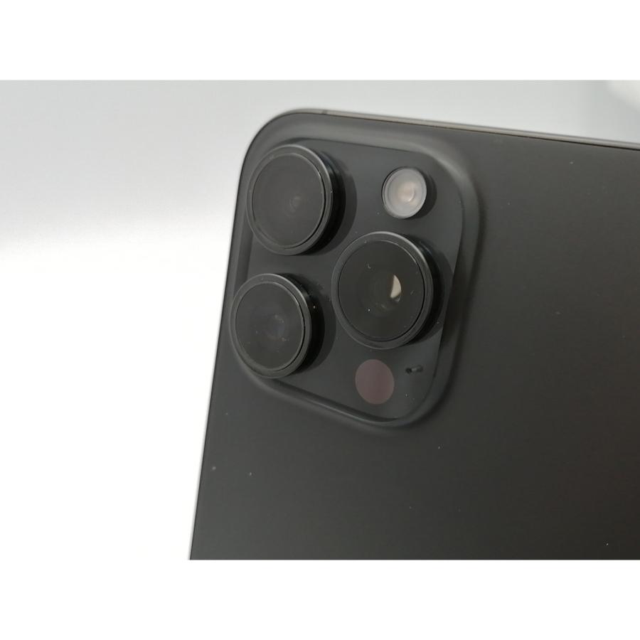 【中古】Apple 国内版 【SIMフリー】 iPhone 15 Pro Max 256GB ブラックチタニウム MU6P3J/A【ECセンター】保証期間１ヶ月【ランクA】の画像