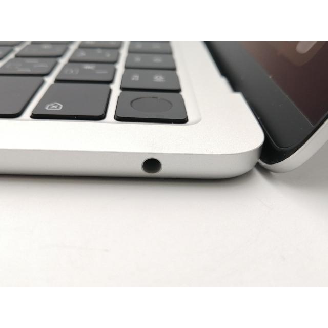 中古】Apple MacBook Air 13インチ M2(CPU:8C/GPU:8C) 8GB/256GB
