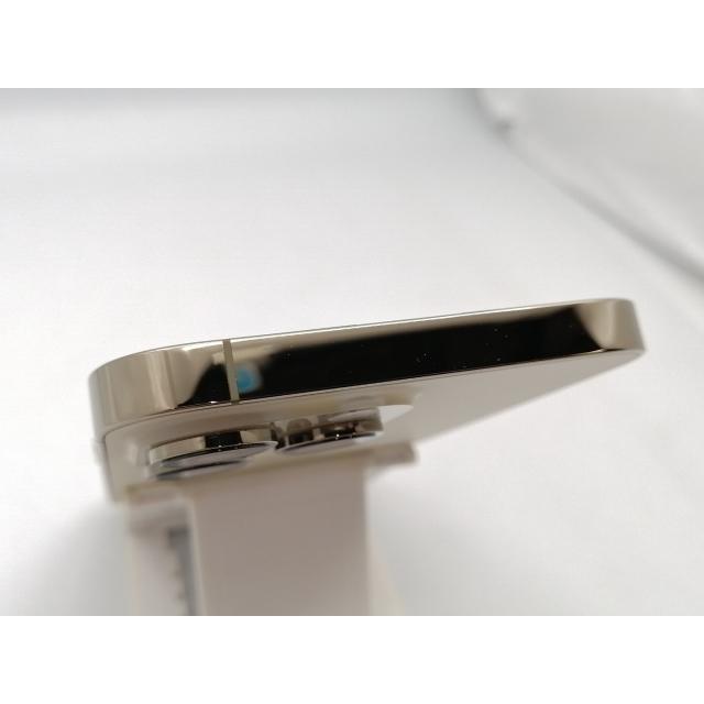 【中古】Apple docomo 【SIMフリー】 iPhone 14 Pro Max 256GB ゴールド MQ9D3J/A【ECセンター】保証期間１ヶ月【ランクB】の画像