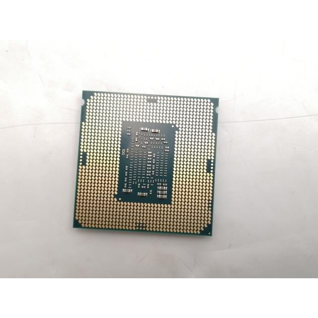 中古】Intel Core i7-7700K (4.2GHz/TB:4.5GHz) BOX LGA1151/4C/8T/L3