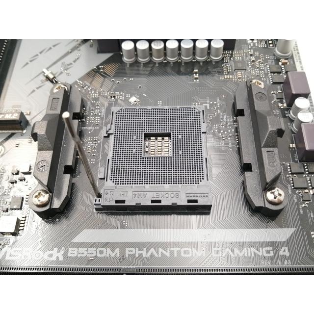中古】ASRock B550M Phantom Gaming 4 B550/AM4/MicroATX【ECセンター