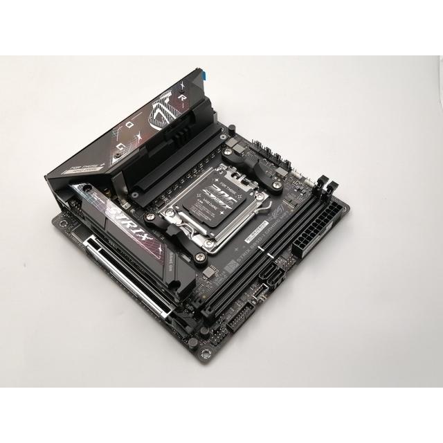 中古】ASUS ROG STRIX B850-I GAMING WIFI B850/AM5/mini-ITX【EC