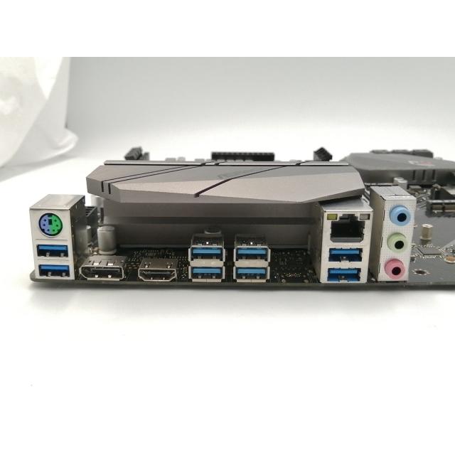 【中古】ASRock X570 PHANTOM GAMING 4 中古】ASRock X570 Phantom Gaming 4 X570/AM4/ATX【ECセンター】保証