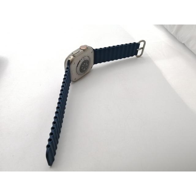 【中古】Apple Apple Watch Ultra2 49mm Cellular チタニウムケース/ブルーオーシャンバンド MREG3J/A【ECセンター】保証期間１ヶ月【ランクA】の画像