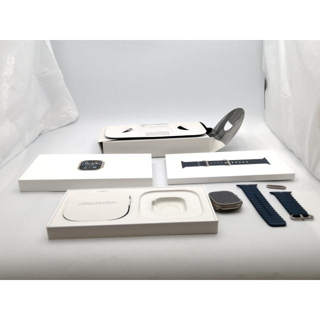 【中古】Apple Apple Watch Ultra2 49mm Cellular チタニウムケース/ブルーオーシャンバンド MREG3J/A【ECセンター】保証期間１ヶ月【ランクA】の画像