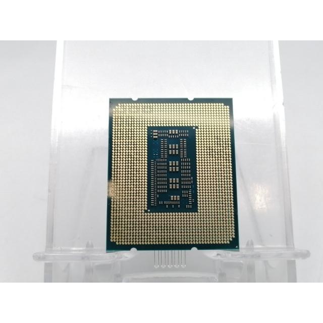 中古】Intel Core i7-13700K(3.4GHz) Box LGA1700/16C(P:8C/E:8C)/24T