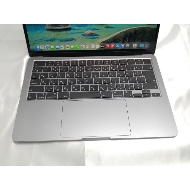 中古】Apple MacBook Air 13インチ M2(CPU:8C/GPU:8C) 8GB/256GB