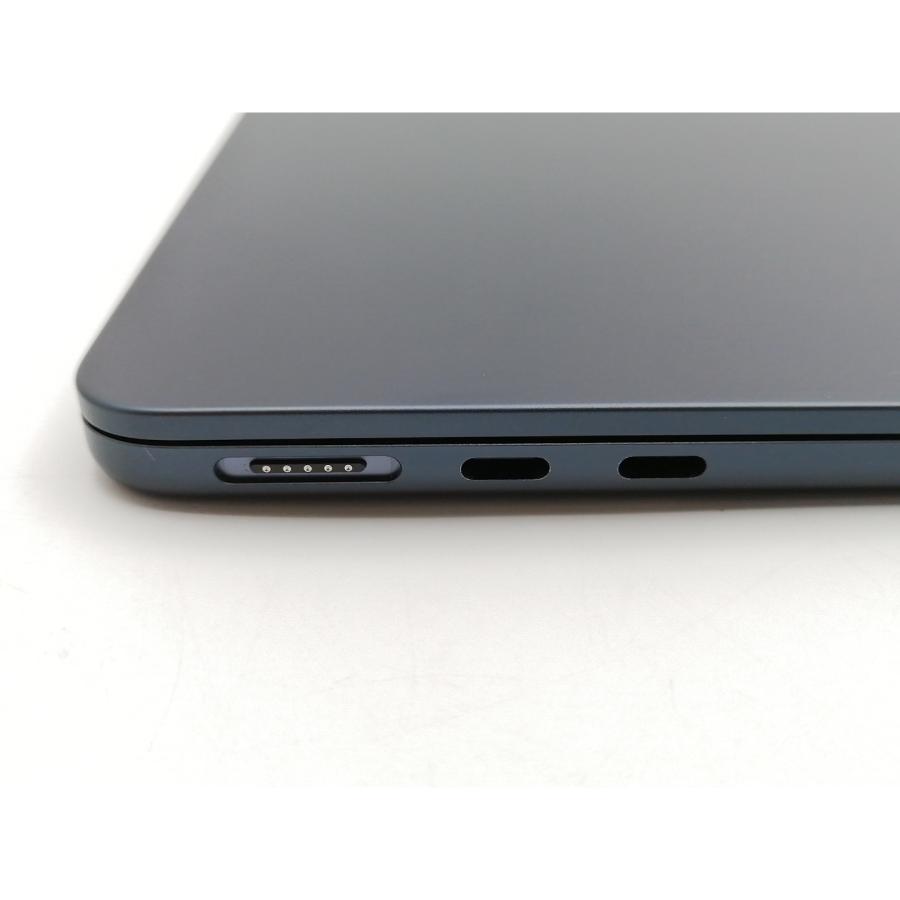 【中古】Apple MacBook Air 13インチ CTO (M2,2022) ミッドナイト M2(CPU:8C/GPU:10C)/24G/1T/35W AC(USB-Cx2)【ECセンター】保証期間１ヶ月【ランクA】の画像