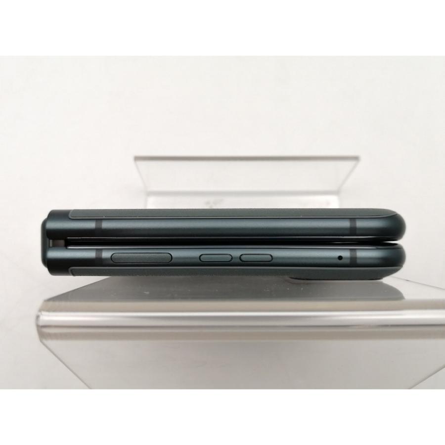 中古】MOTOROLA 国内版 【SIMフリー】 motorola razr 40 セージ