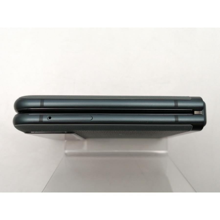 中古】MOTOROLA 国内版 【SIMフリー】 motorola razr 40 セージ