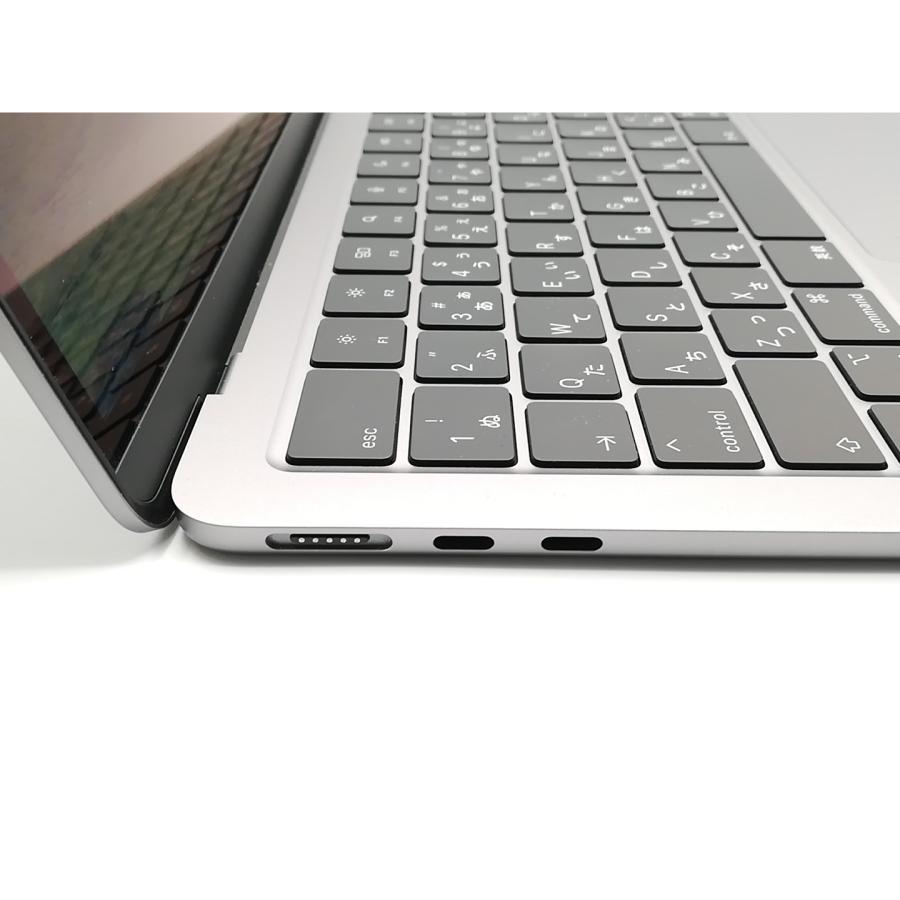 【中古】Apple MacBook Air 13インチ M2(CPU:8C/GPU:8C) 16GB/256GB スペースグレイ MC7U4J/A (M2,2022)【ECセンター】保証期間１ヶ月【ランクB】の画像