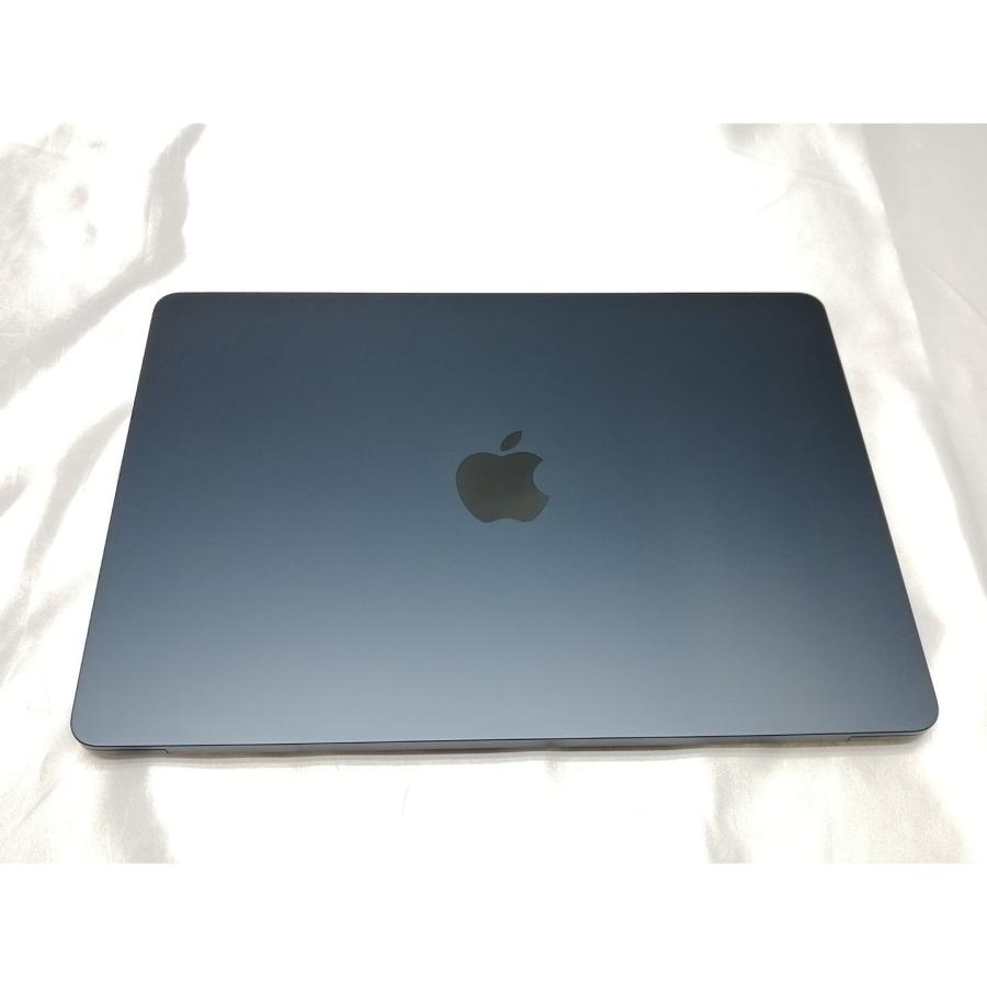 【中古】Apple MacBook Air 13インチ M2(CPU:8C/GPU:8C) 16GB/256GB ミッドナイト MC7X4J/A (M2,2022)【ECセンター】保証期間１ヶ月【ランクB】の画像