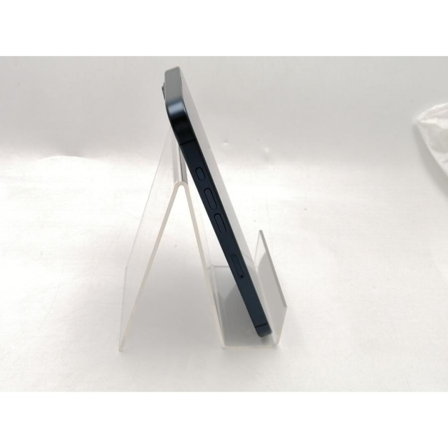 【中古】Apple SoftBank 【SIMフリー】 iPhone 15 Pro 128GB ブルーチタニウム MTUA3J/A【ECセンター】保証期間１ヶ月【ランクB】の画像